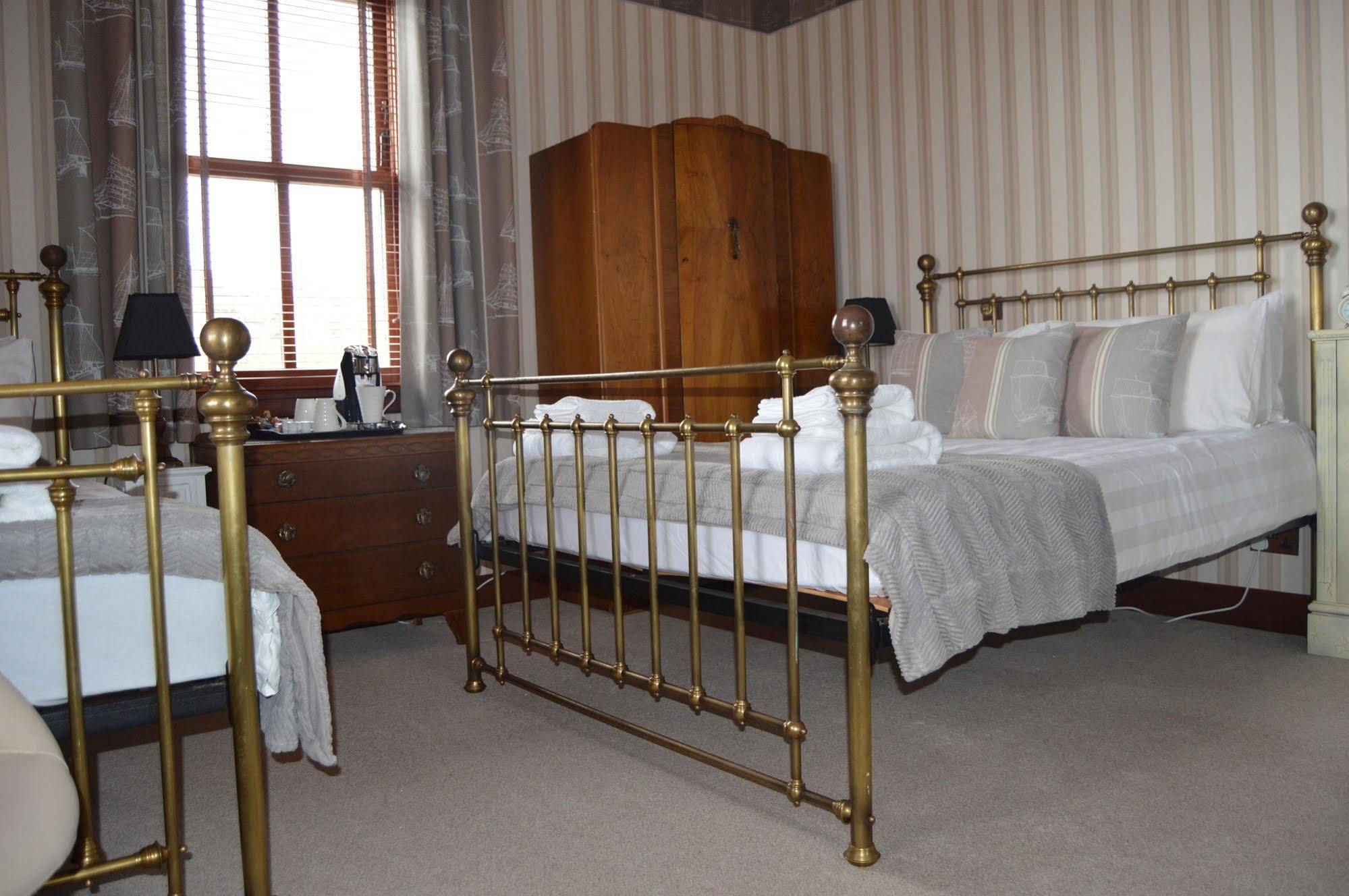 ホテル Knysna House ラーウィック エクステリア 写真