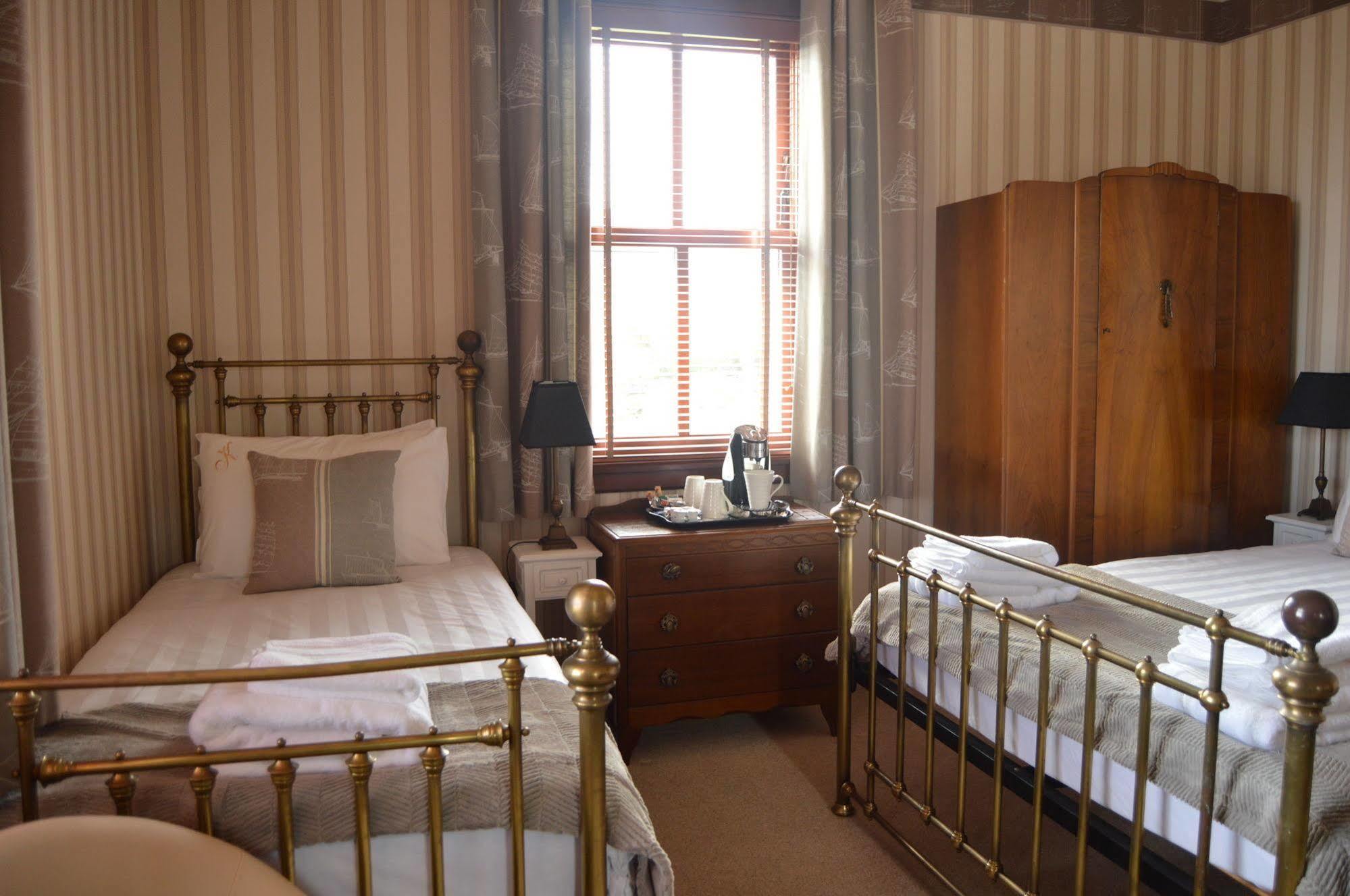 ホテル Knysna House ラーウィック エクステリア 写真